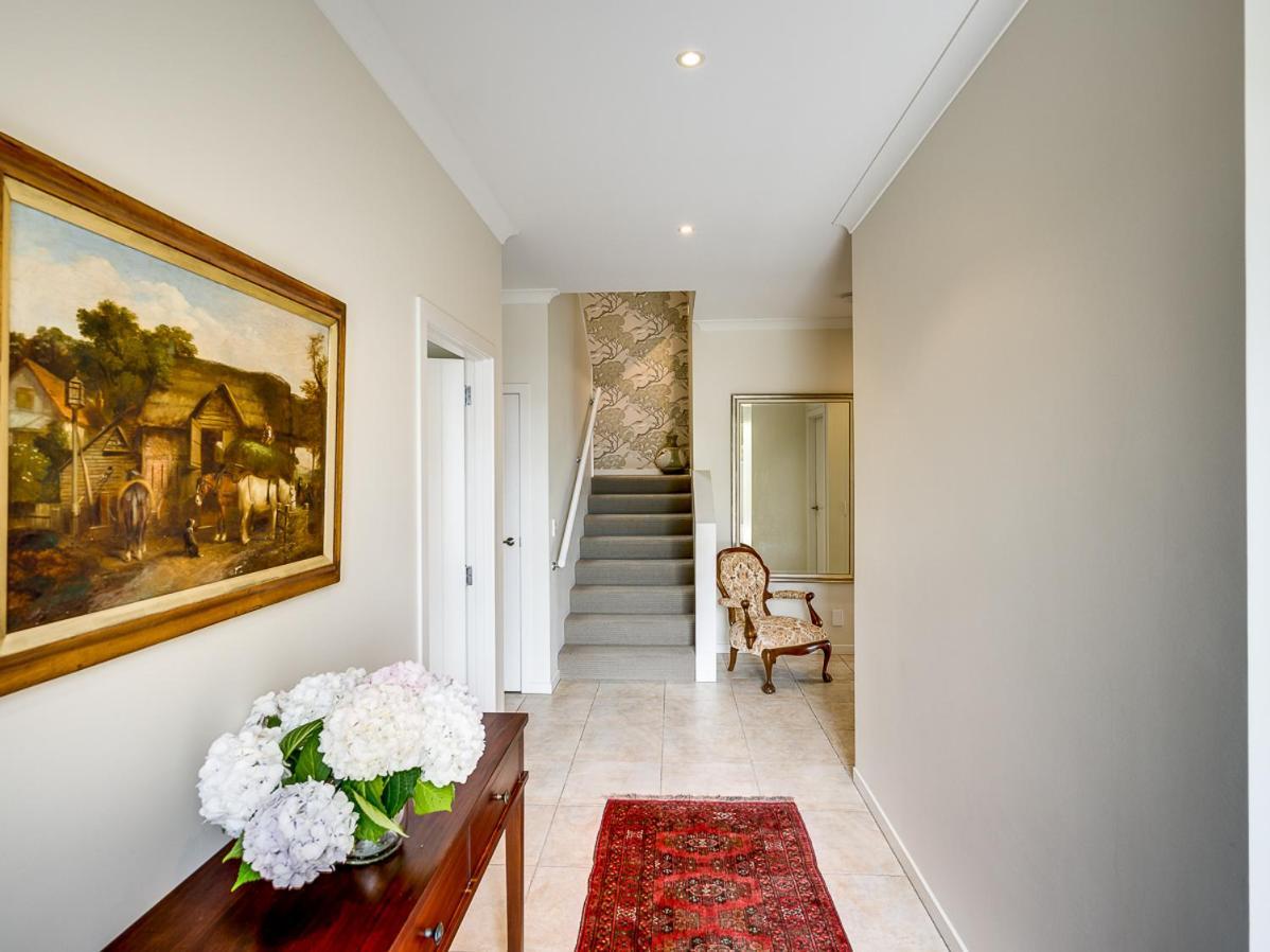 Busby Hill Villa - Havelock North Holiday Home المظهر الخارجي الصورة