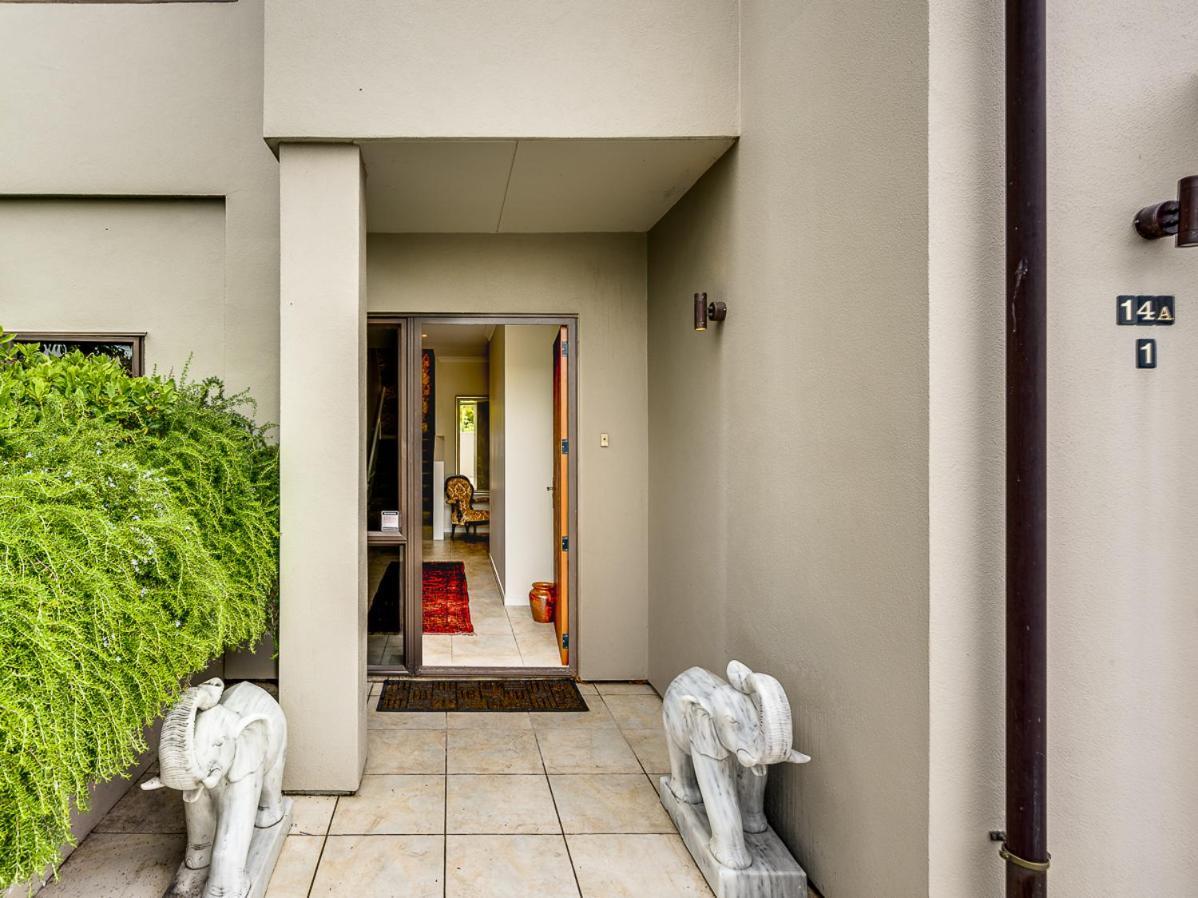 Busby Hill Villa - Havelock North Holiday Home المظهر الخارجي الصورة