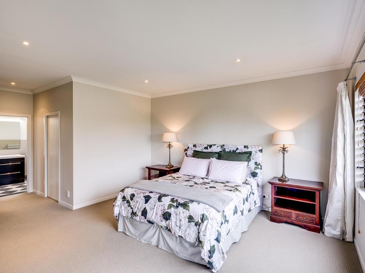 Busby Hill Villa - Havelock North Holiday Home المظهر الخارجي الصورة